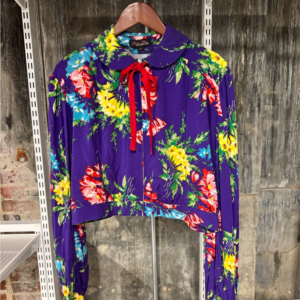 Trashy Diva Secretary Blouse in Bold Bouquet